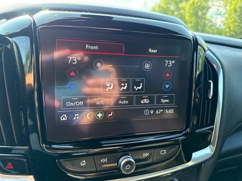Used 2023 Chevrolet Traverse LT w/ LPO, Floor Liner Package AWD/4WD image 25