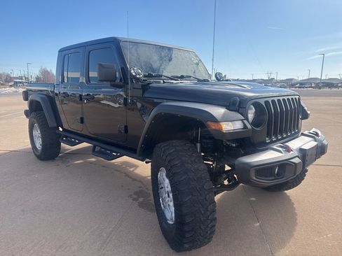 Used 2021 Jeep Gladiator Rubicon image 9