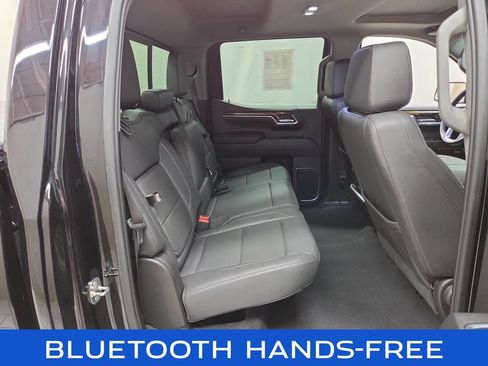 Used 2024 GMC Sierra 1500 Elevation w/ Elevation Premium Package AWD/4WD image 9