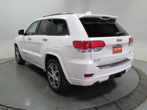 Used 2019 Jeep Grand Cherokee Overland AWD/4WD image 5