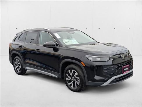 New 2025 Volkswagen Tiguan S image 6