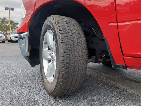 Used 2024 RAM 1500 Classic SLT image 35