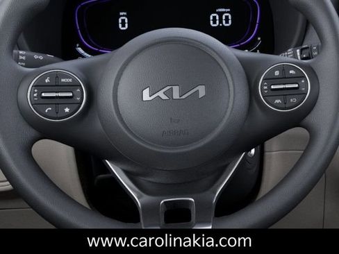 New 2025 Kia Soul LX image 22