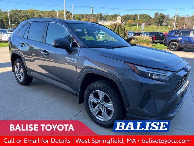 Used 2022 Toyota RAV4 XLE w/ Convenience Package AWD/4WD image 1