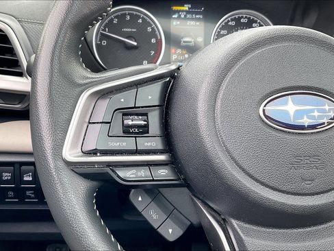 Used 2023 Subaru Forester Limited image 14