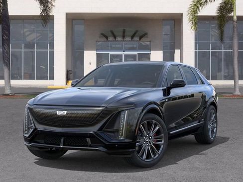 New 2026 Cadillac Lyriq V AWD/4WD image 6