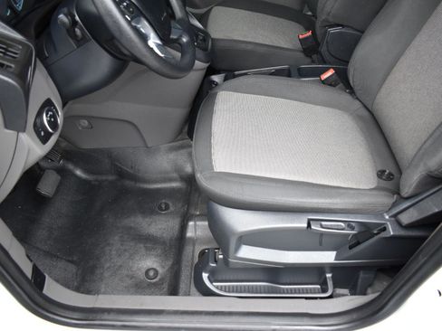 Used 2022 Ford Transit Connect XL FWD image 30