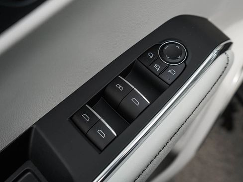 New 2026 GMC Acadia Denali w/ Super Cruise Package image 19