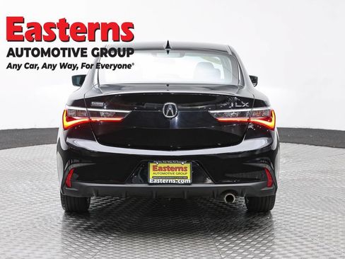 Used 2019 Acura ILX FWD image 5