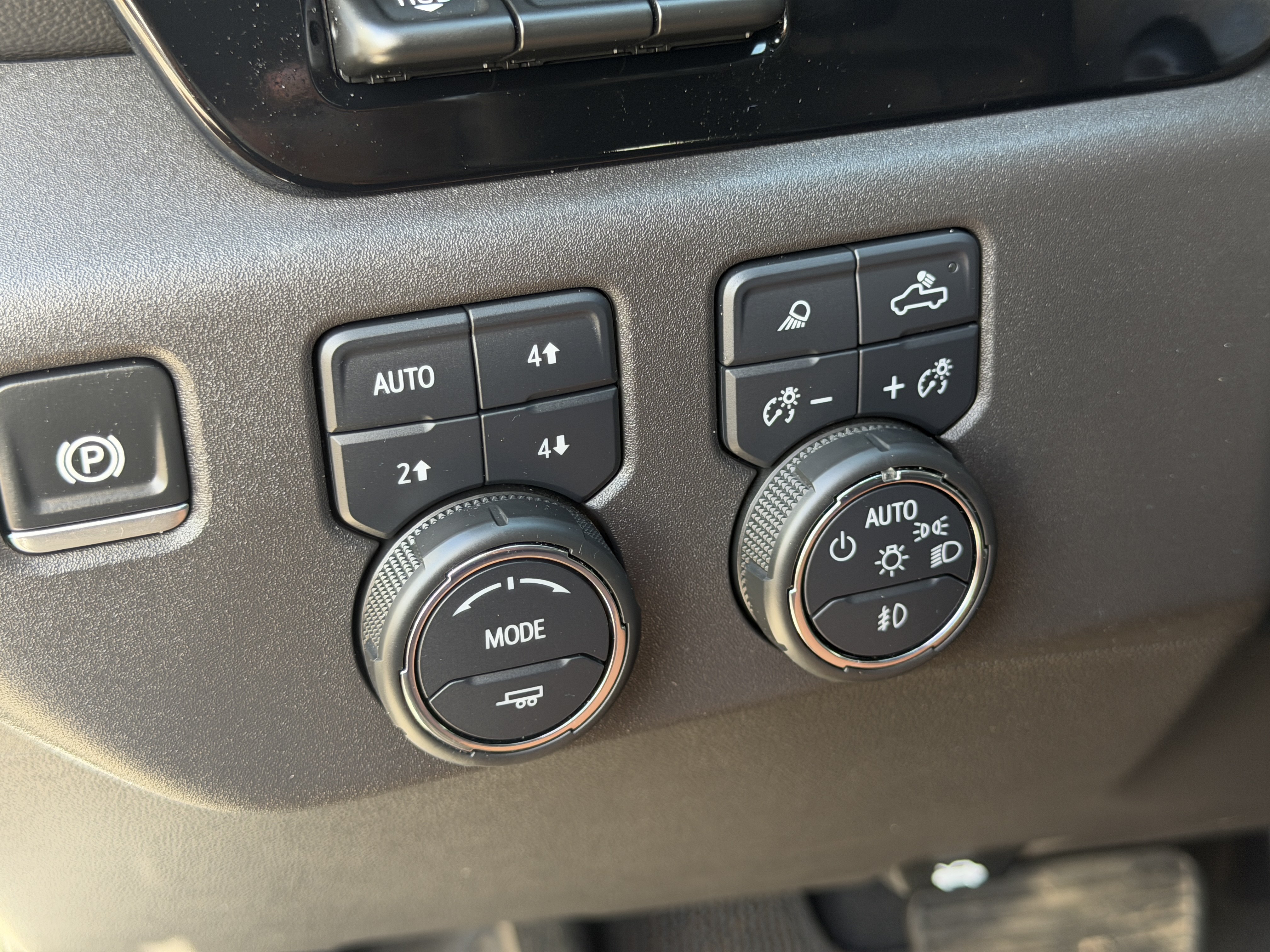 Certified 2024 Chevrolet Silverado 1500 ZR2 w/ ZR2 Bison Edition AWD/4WD image 28