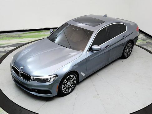 Used 2019 BMW 530i w/ Convenience Package image 33