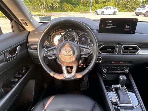 Used 2025 MAZDA CX-5 AWD 2.5 S w/ Select Package image 17