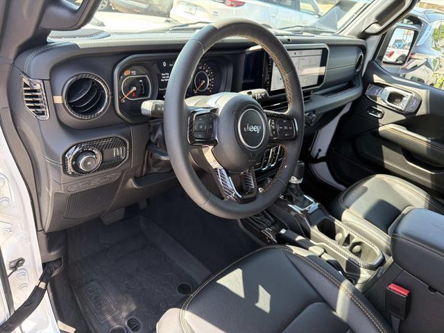 Used 2024 Jeep Wrangler Unlimited Sahara w/ Safety Group AWD/4WD image 22
