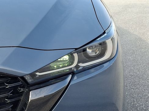 Certified 2025 MAZDA CX-5 Carbon Edition image 10