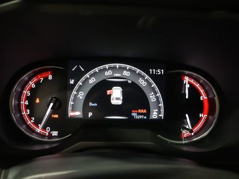 Used 2025 Toyota RAV4 LE image 40