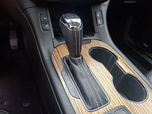 Used 2019 GMC Acadia Denali w/ Technology Package image 14