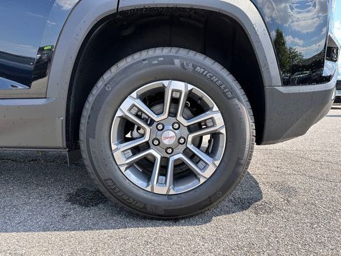 New 2026 GMC Terrain Elevation w/ Technology Package II AWD/4WD image 32