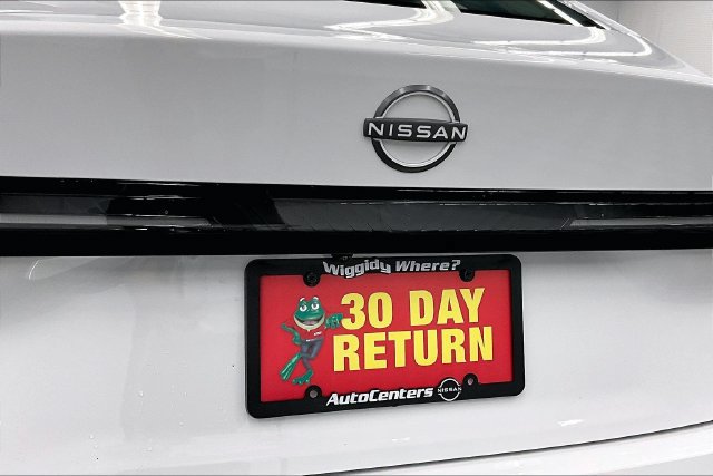 New 2027 Nissan Sentra S w/ Floor Mat Package FWD image 21