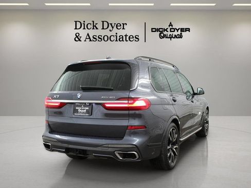 Used 2021 BMW X7 xDrive40i w/ M Sport Package AWD/4WD image 11
