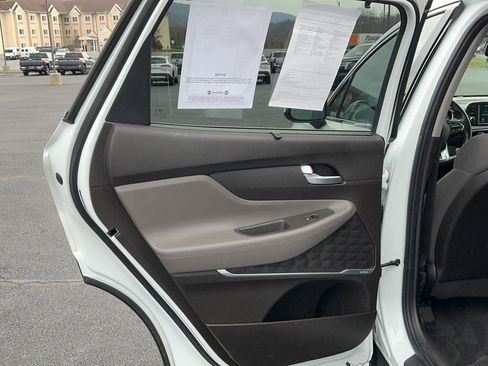 Used 2020 Hyundai Santa Fe SEL w/ Convenience Package image 23