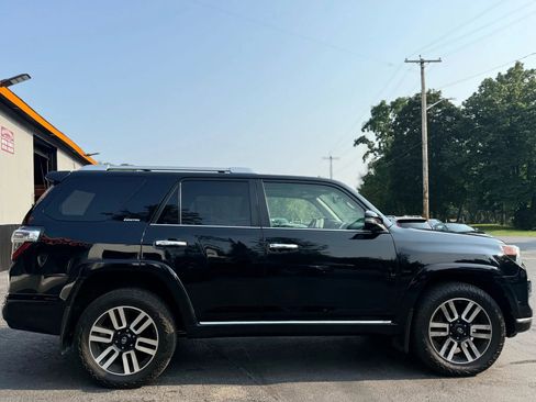 Used 2016 Toyota 4Runner Limited image 7