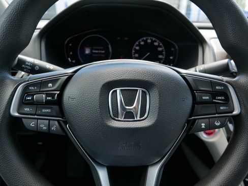 Used 2020 Honda Accord LX image 25