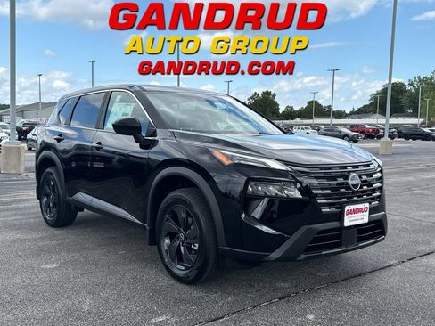 New 2026 Nissan Rogue SV AWD/4WD image 1