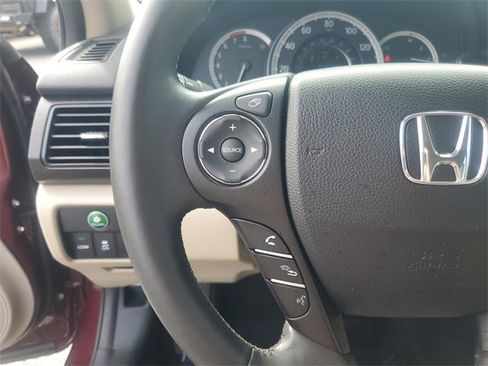 Used 2015 Honda Accord EX-L image 17