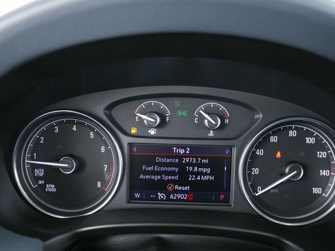 Used 2020 Buick Enclave Premium w/ Sun and Sites Package FWD image 15