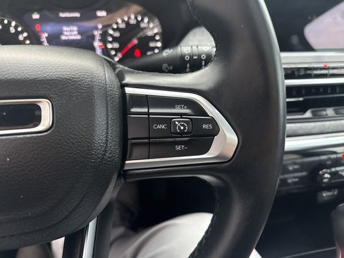 Used 2022 Jeep Compass Latitude w/ Sun and Sound Group image 19