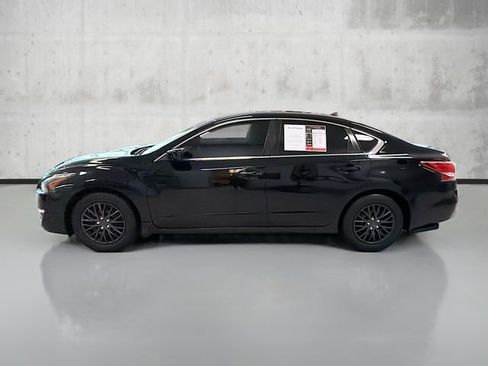 Used 2013 Nissan Altima 2.5 S image 8