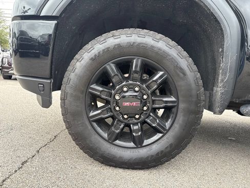 Used 2022 GMC Sierra 2500 AT4 w/ Gooseneck/5TH Wheel Package AWD/4WD image 12