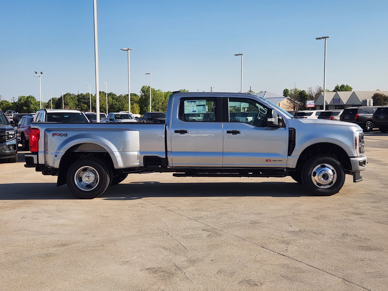 New 2027 Ford F350 XL w/ STX Appearance Package AWD/4WD image 7