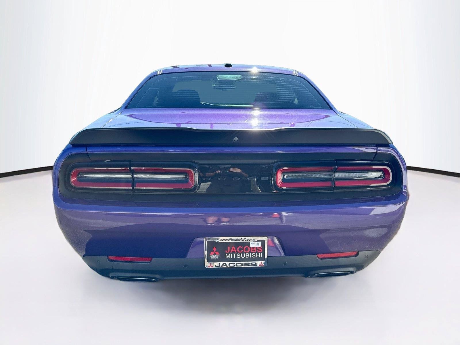 Used 2023 Dodge Challenger R/T w/ Blacktop Package RWD image 4