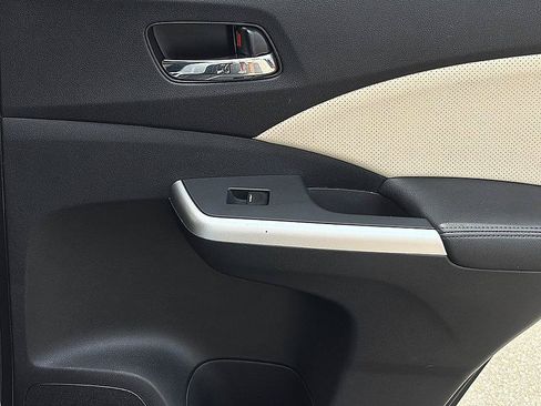 Used 2016 Honda CR-V Touring image 27
