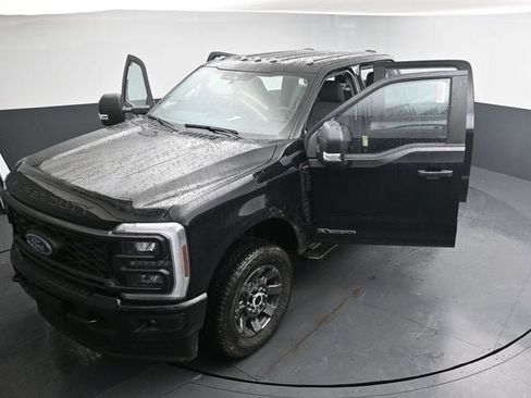 New 2026 Ford F250 XL w/ STX Appearance Package image 33