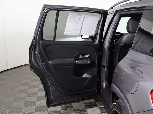 Used 2023 Mercedes-Benz GLB 250 w/ AMG Line image 20