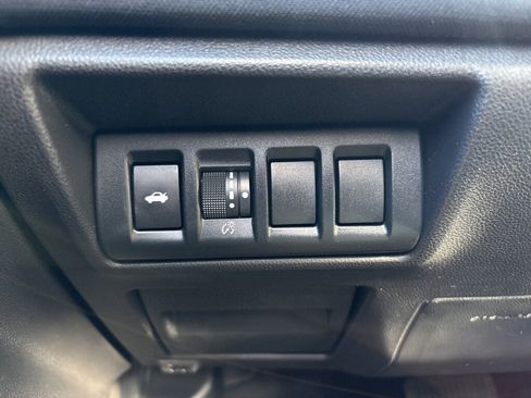 Used 2023 Subaru Legacy Premium image 18