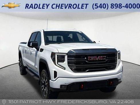 Used 2022 GMC Sierra 1500 AT4 w/ AT4 Premium Package AWD/4WD image 22