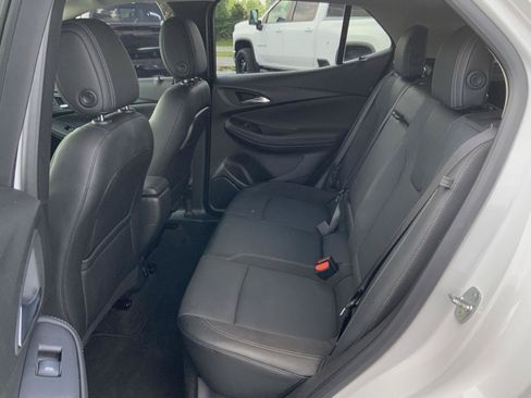Used 2022 Buick Encore GX Select w/ Sport Touring Package FWD image 49