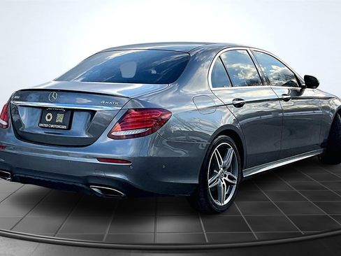 Used 2018 Mercedes-Benz E 300 4MATIC w/ Premium 1 Package image 6
