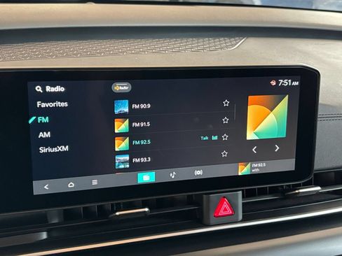 Used 2026 Kia Carnival FWD image 21