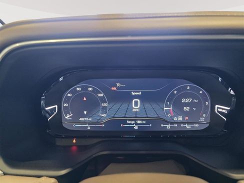 Used 2022 GMC Yukon Denali image 6