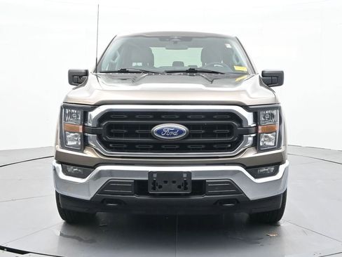 Used 2023 Ford F150 XLT image 2