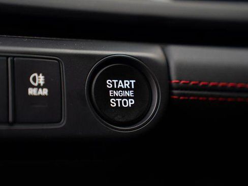 Certified 2025 Porsche Panamera GTS AWD/4WD image 28