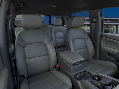 New 2026 Chevrolet Colorado ZR2 w/ Midnight Edition AWD/4WD image 16