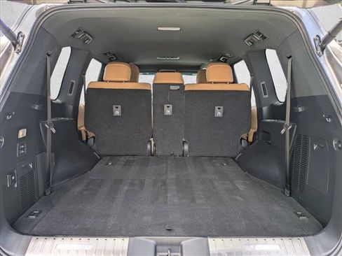 Used 2023 Lexus LX 600 4WD w/ Appearance Package image 6