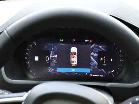 New 2026 Volvo XC90 B6 Plus w/ Protection Package Premier image 23