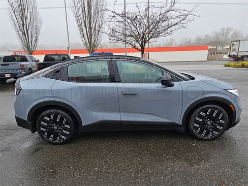 New 2026 Nissan Leaf Platinum+ image 4