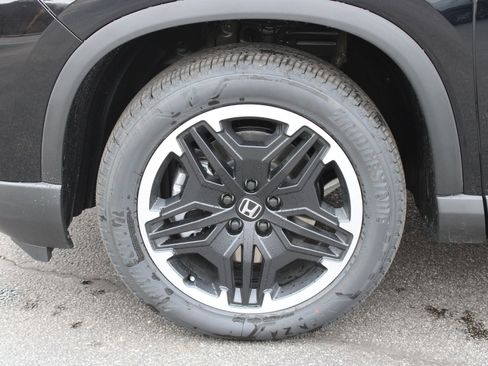 New 2026 Honda Pilot Touring image 13